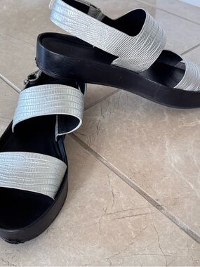 Vince Silver Textured Strap Platform Sandals with Black Sole